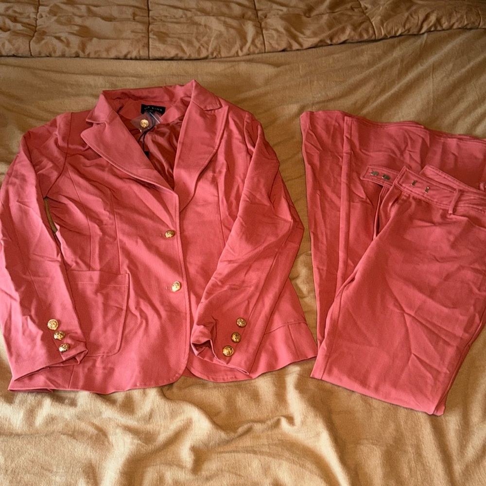 Dark coral suit set